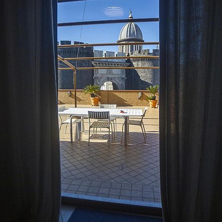 Апартаменты Terrazza Capuana Неаполь Экстерьер фото